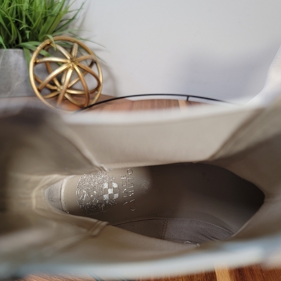 Vince Camuto Meendey Platform Chelsea Boot Chunky Lug Sole Heels Size 7 - Picture 15 of 17